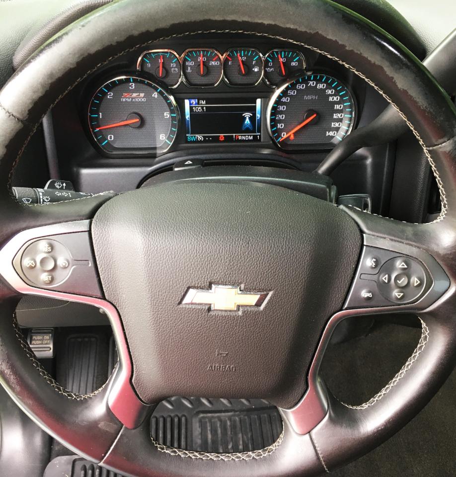 Chevrolet Silverado 2500HD 4WD Crew Cab 153.7" LT 2015