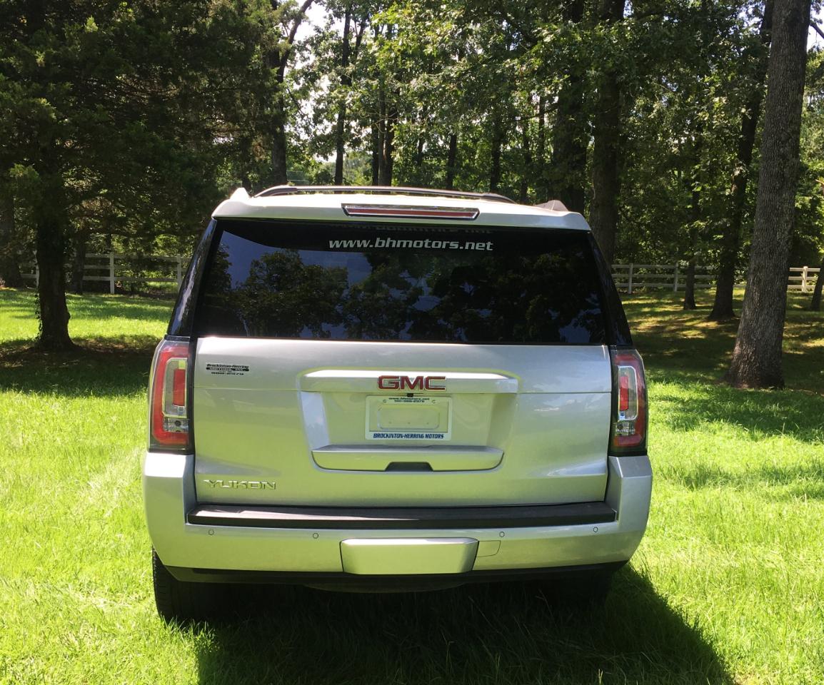 GMC Yukon 2WD 4dr SLT 2017