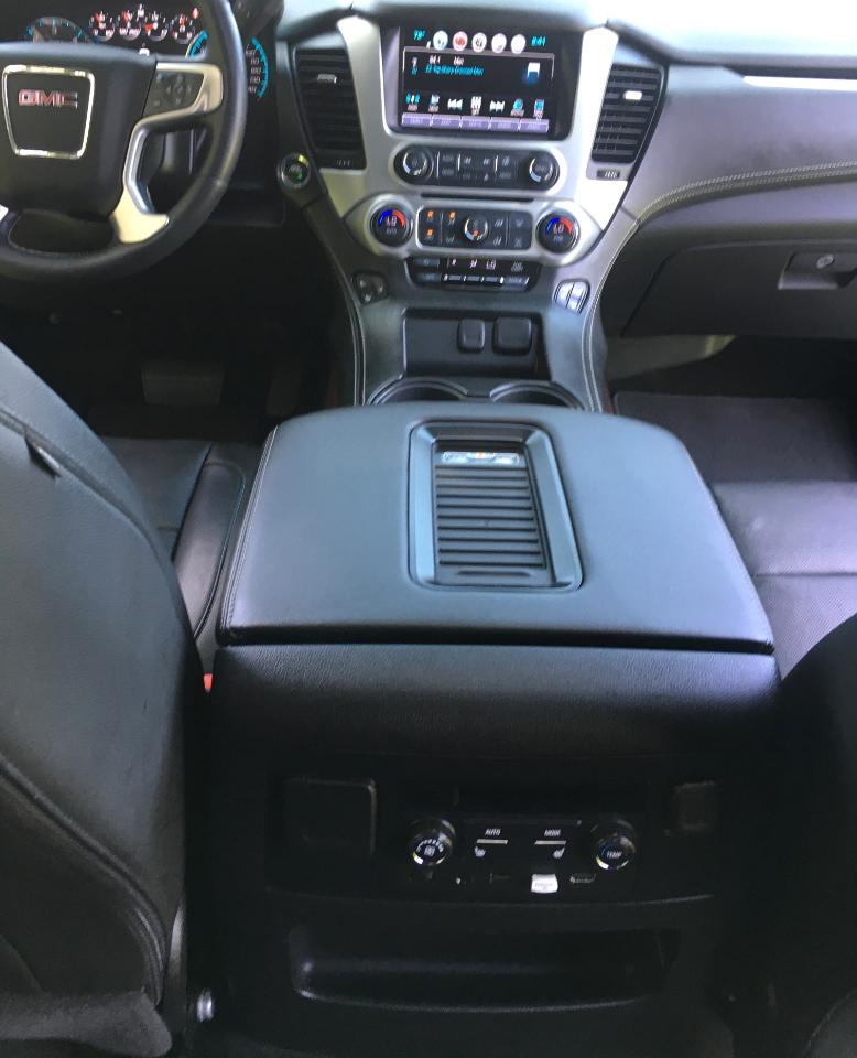 GMC Yukon 2WD 4dr SLT 2017
