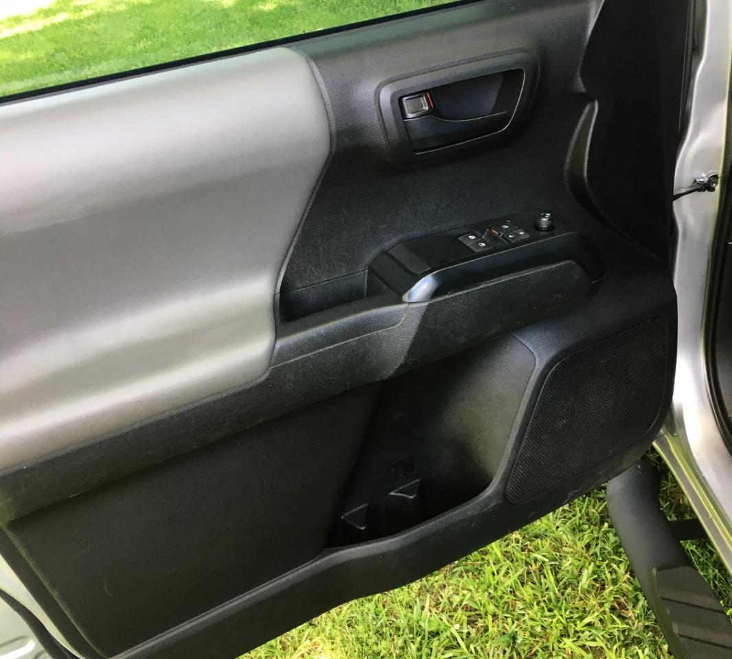 Toyota Tacoma 2WD SR5 Access Cab 6' Bed I4 AT (Natl) 2021