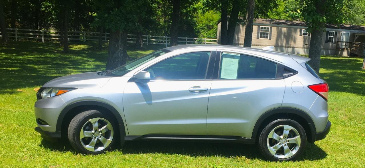 Honda HR-V LX 2WD CVT 2017