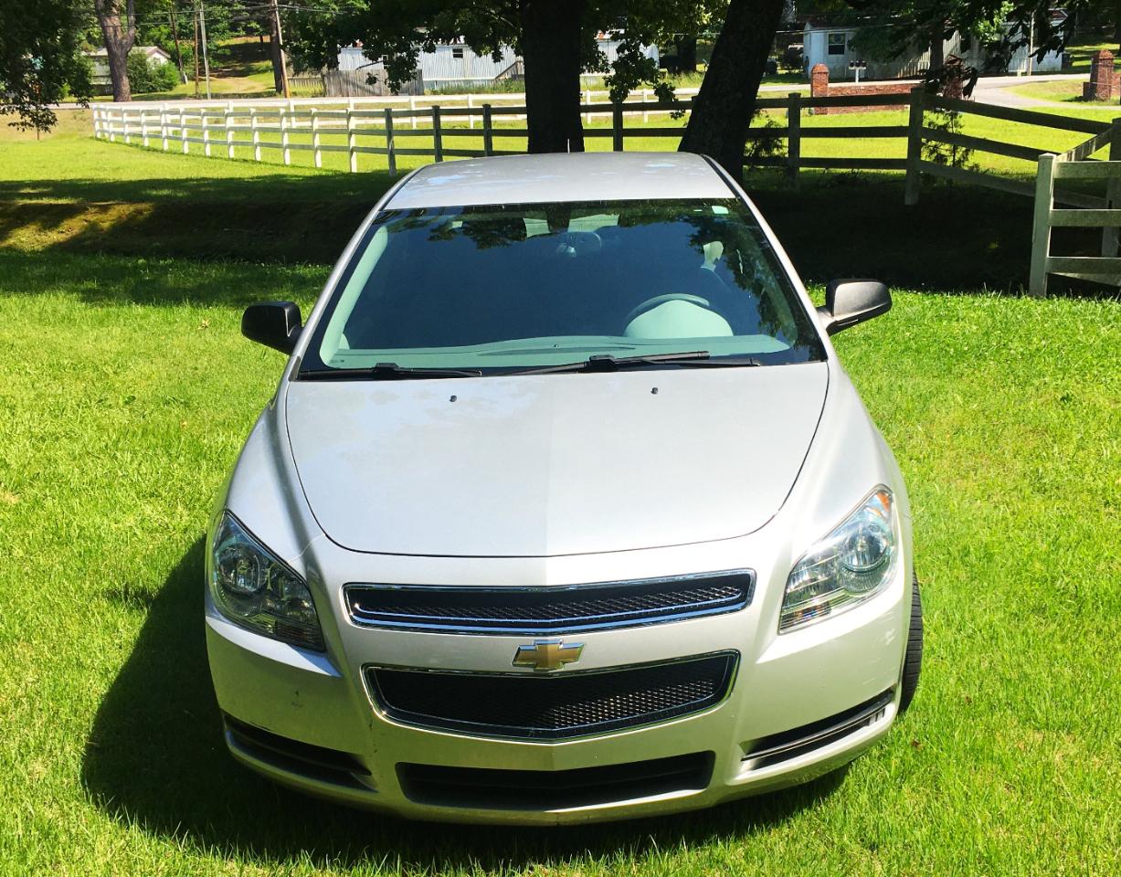 Chevrolet Malibu 4dr Sdn LS w/1LS 2010