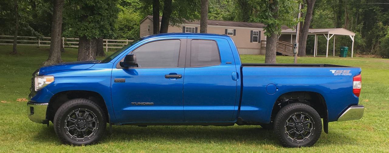 Toyota Tundra 4WD TRD Pro Double Cab 6.5' Bed 5.7L FFV (Natl) 2017