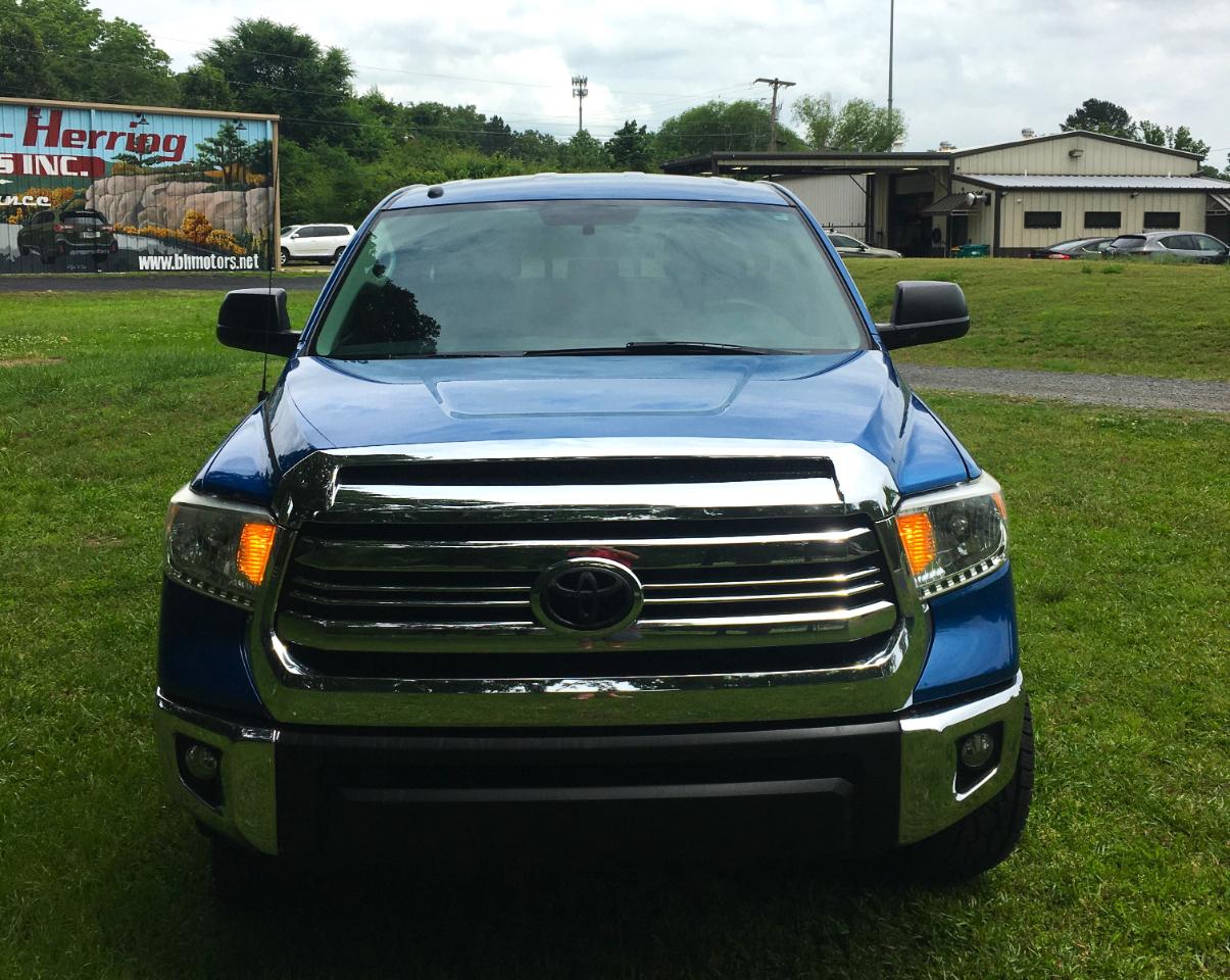 Toyota Tundra 4WD TRD Pro Double Cab 6.5' Bed 5.7L FFV (Natl) 2017