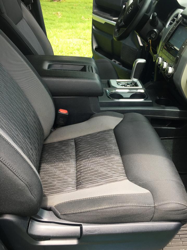 Toyota Tundra 4WD TRD Pro Double Cab 6.5' Bed 5.7L FFV (Natl) 2017