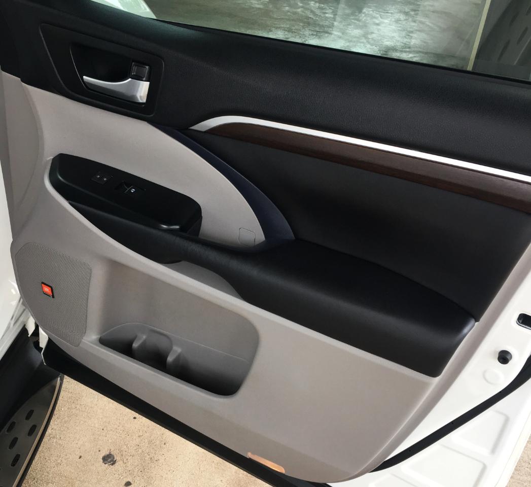 Toyota Highlander FWD 4dr V6 Limited (Natl) 2016