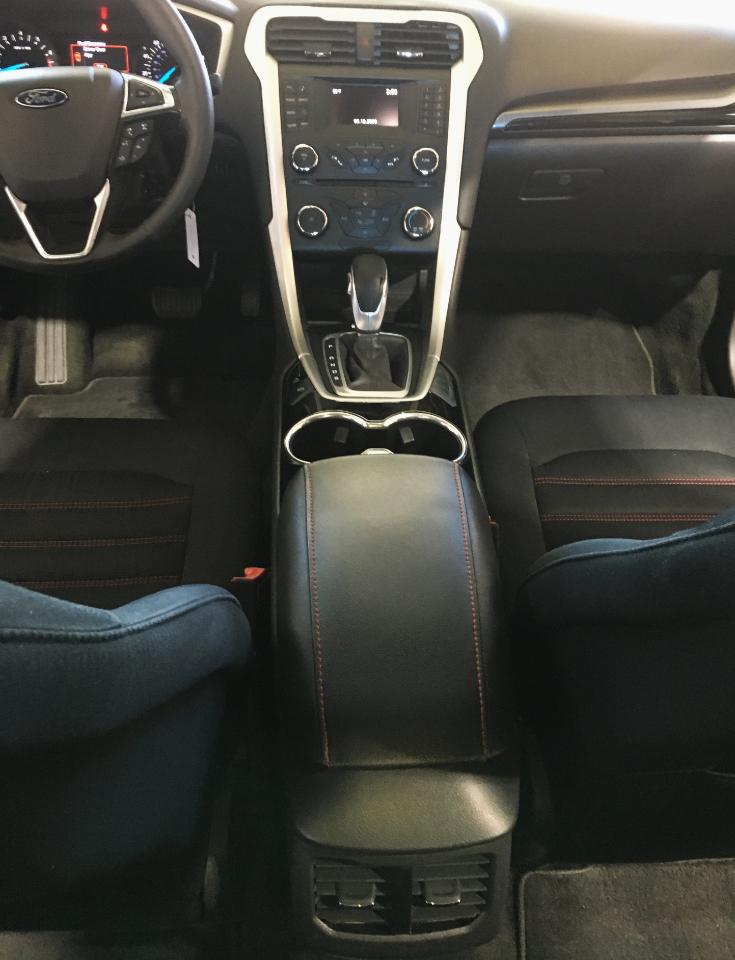 Ford Fusion 4dr Sdn SE FWD 2016