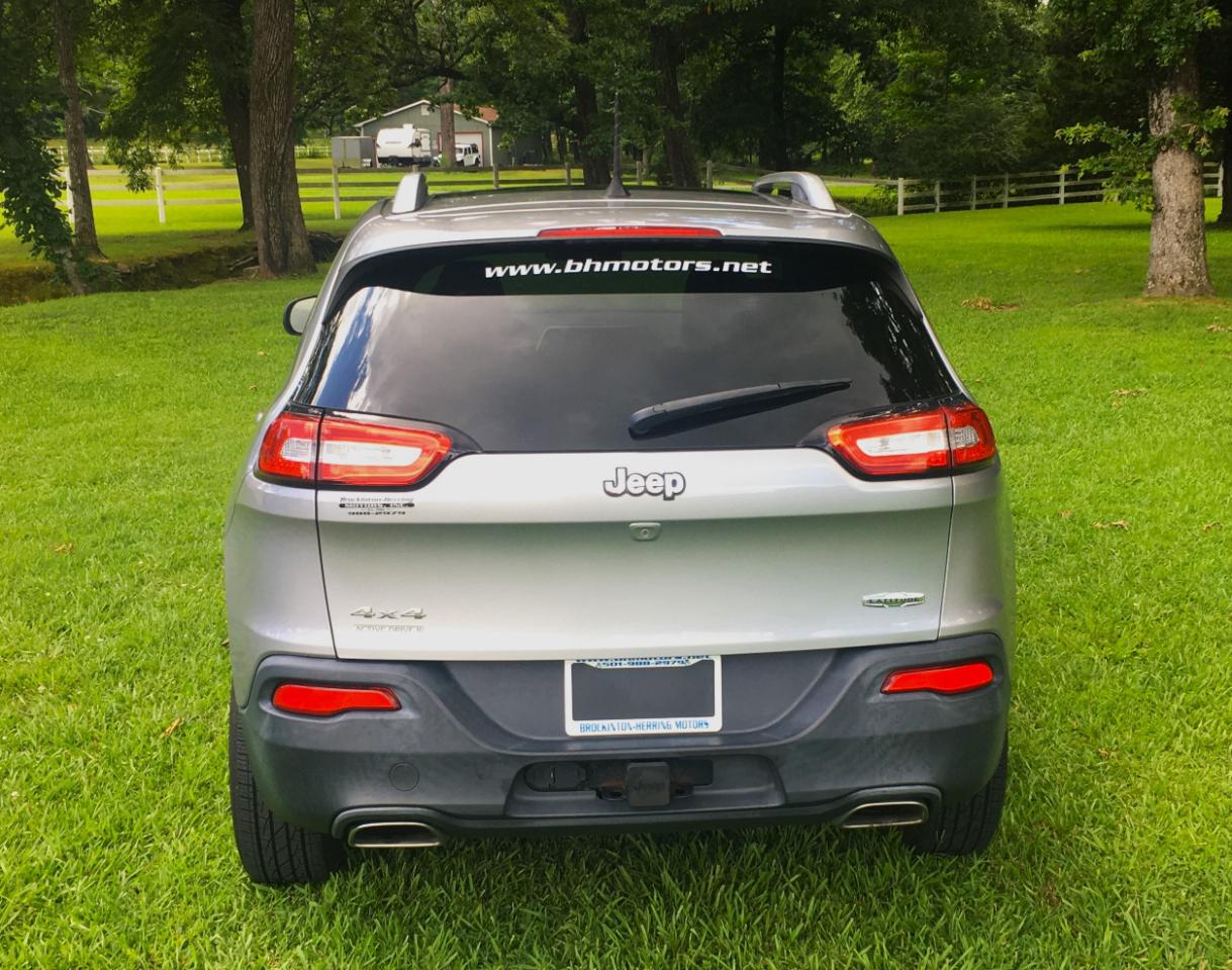 Jeep Cherokee 4WD 4dr Latitude 2016