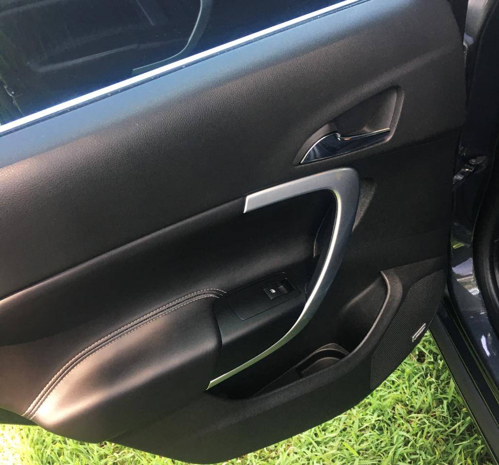 Buick Regal 4dr Sdn Premium II FWD 2014