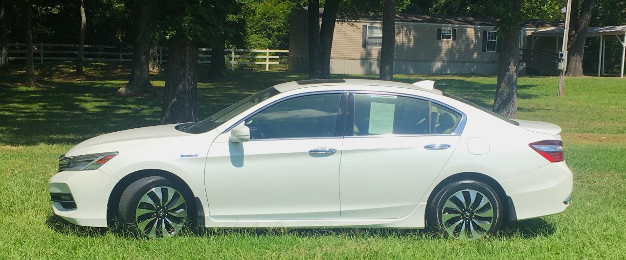 Honda Accord Hybrid Touring Sedan 2017