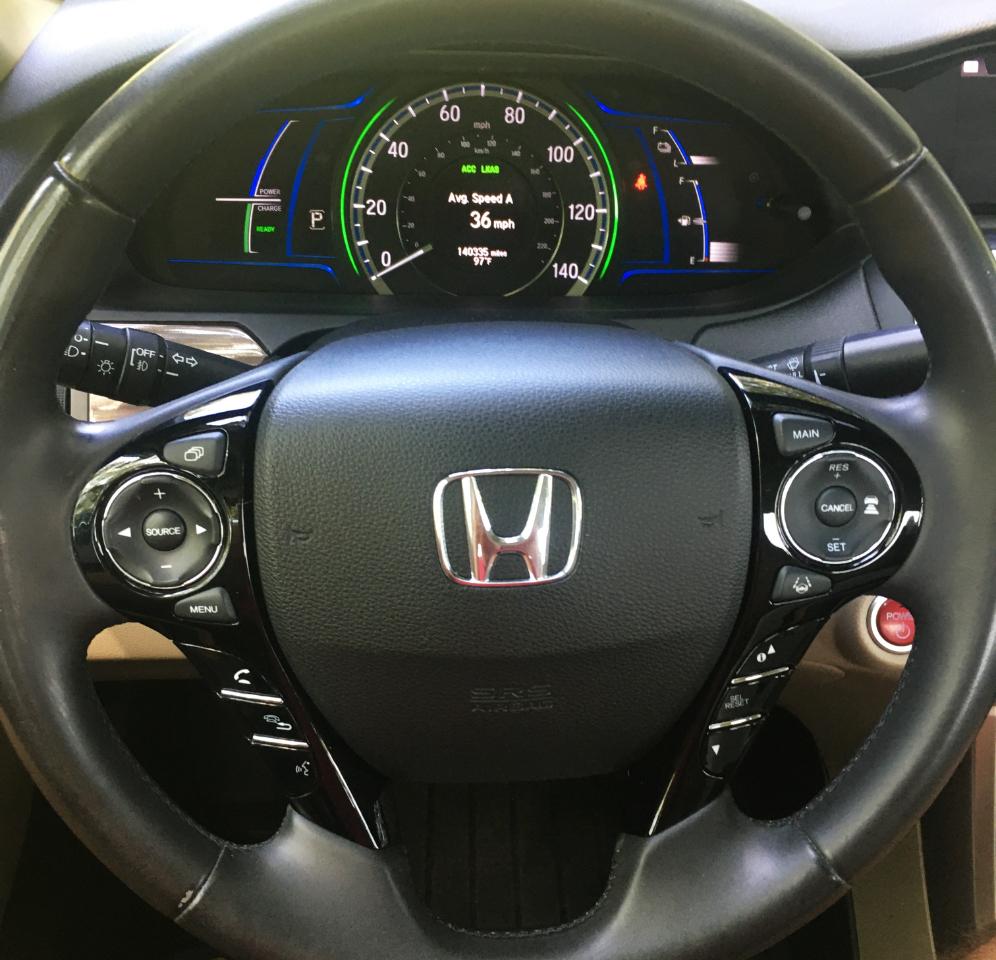 Honda Accord Hybrid Touring Sedan 2017