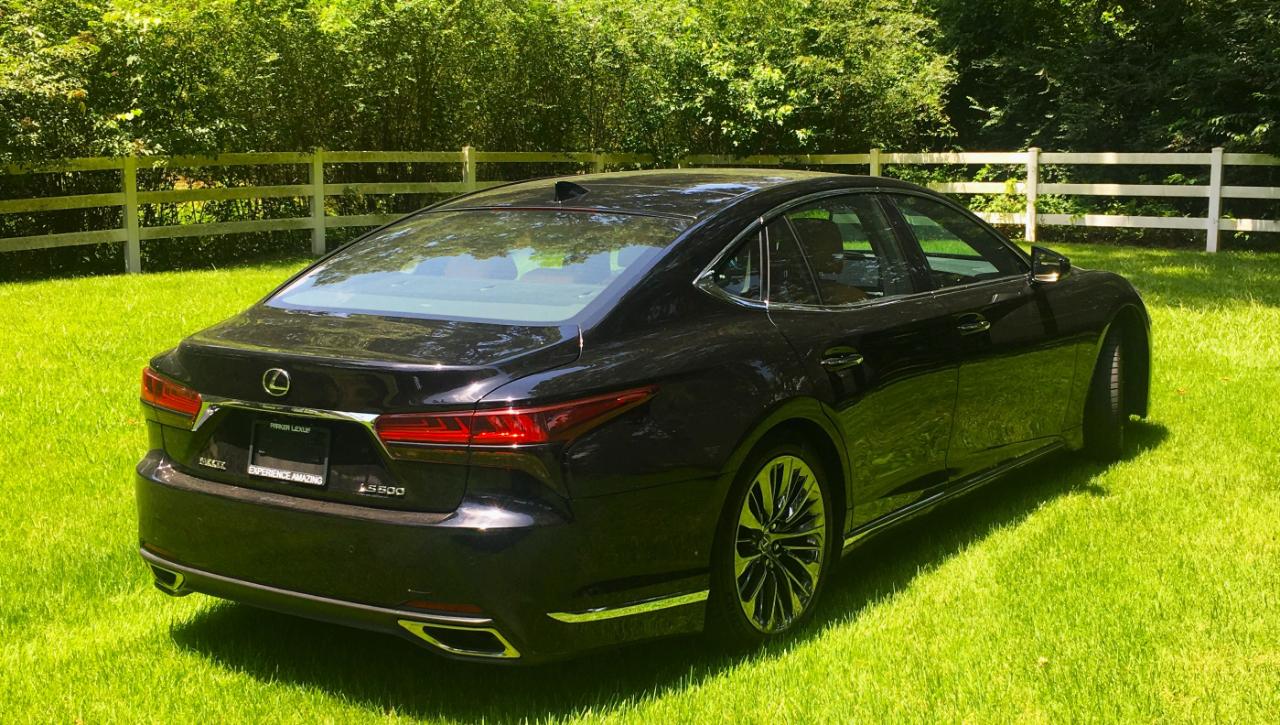 Lexus LS LS 500 RWD 2023