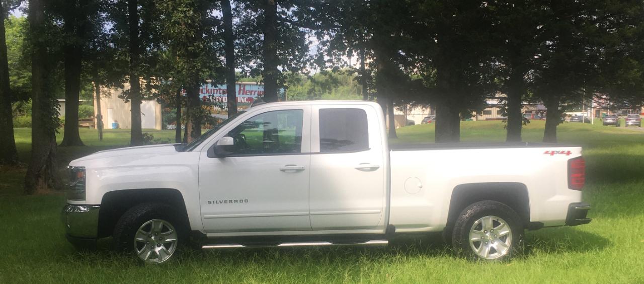 Chevrolet Silverado 1500 4WD Double Cab 143.5" LT w/1LT 2017