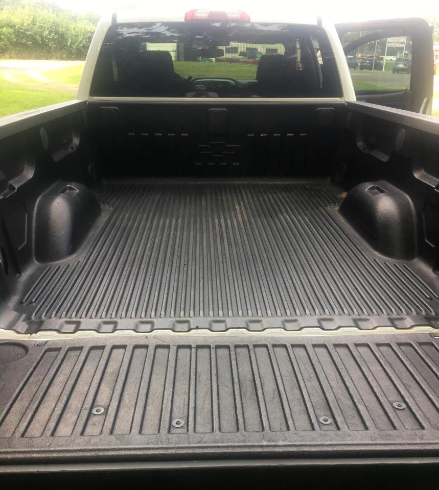 Chevrolet Silverado 1500 4WD Double Cab 143.5" LT w/1LT 2017