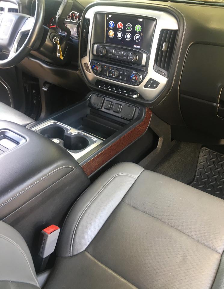 GMC Sierra 1500 4WD Crew Cab 153.0" SLT 2016