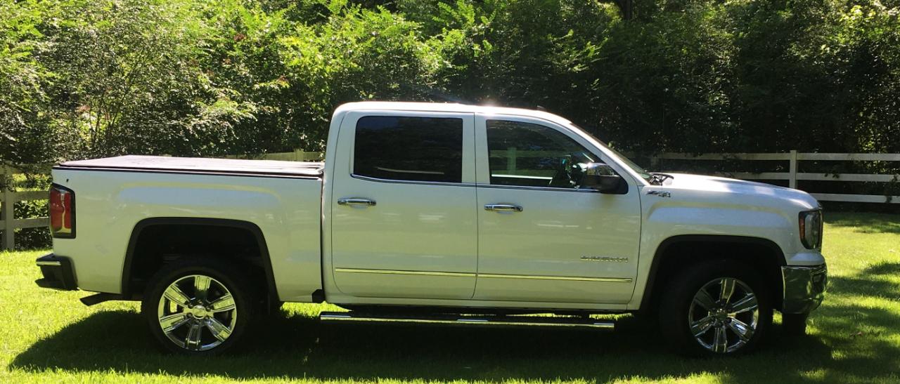 GMC Sierra 1500 4WD Crew Cab 143.5" SLT 2018