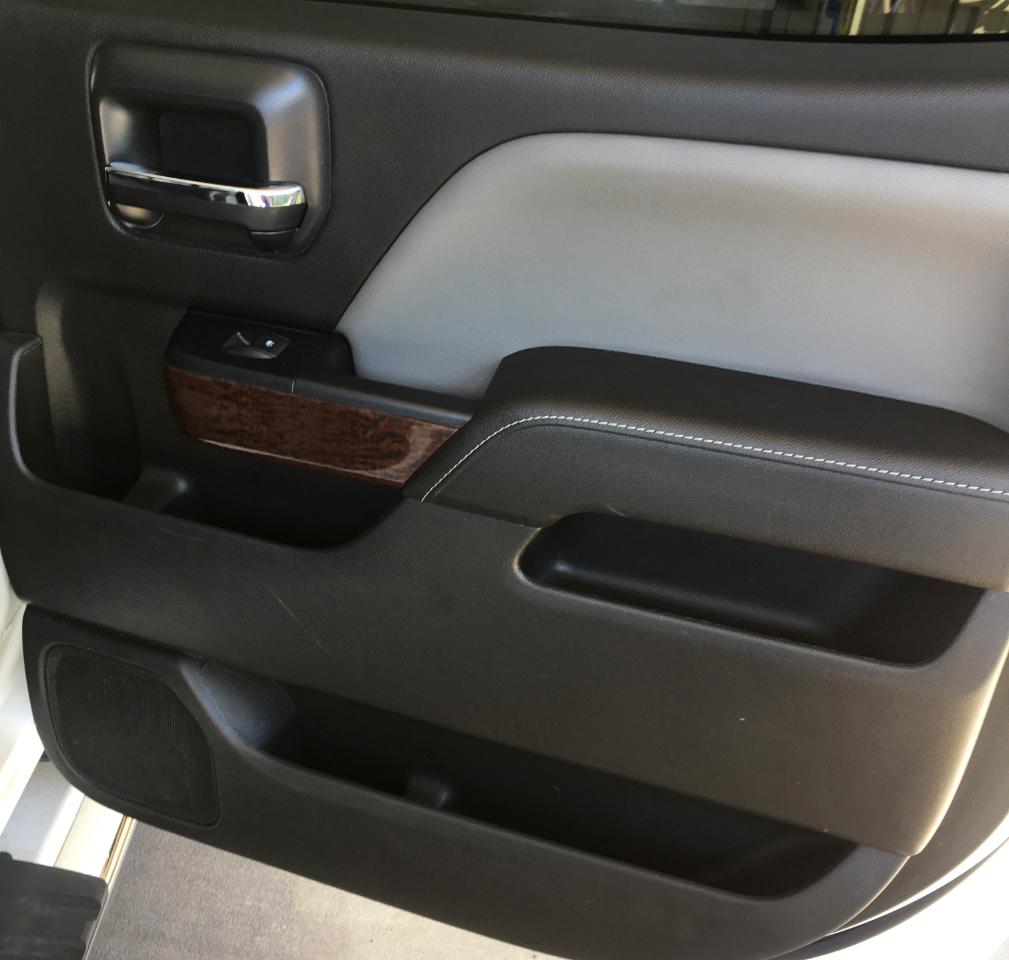 GMC Sierra 1500 4WD Crew Cab 143.5" SLT 2018