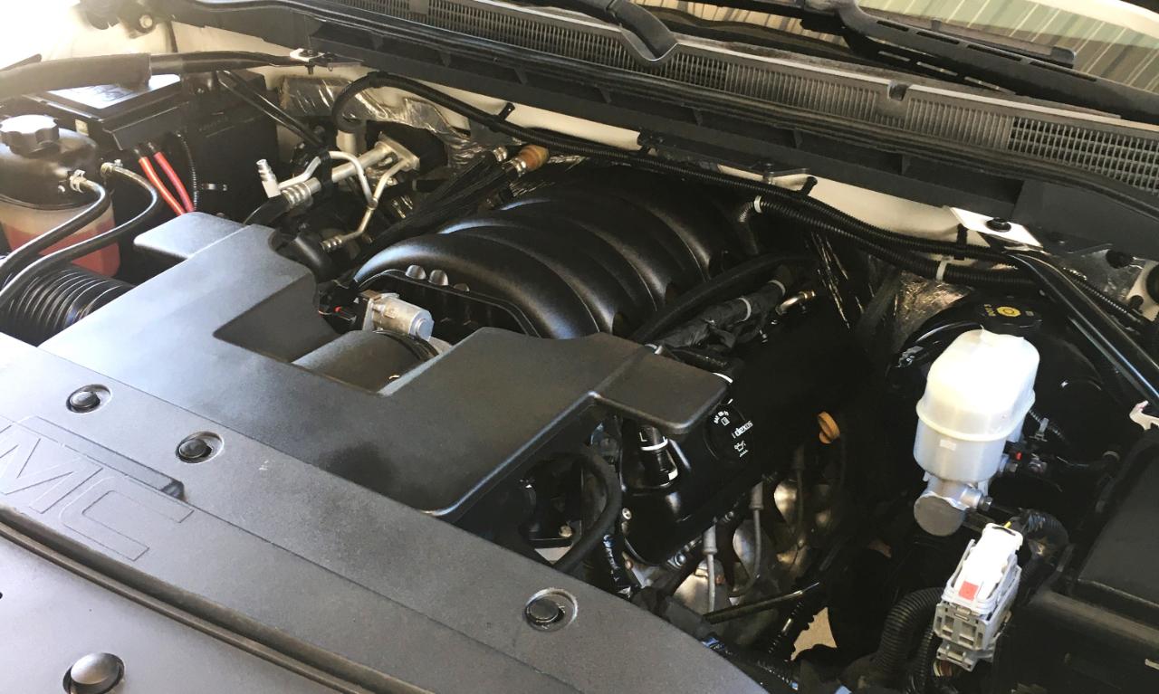GMC Sierra 1500 4WD Crew Cab 143.5" SLT 2018