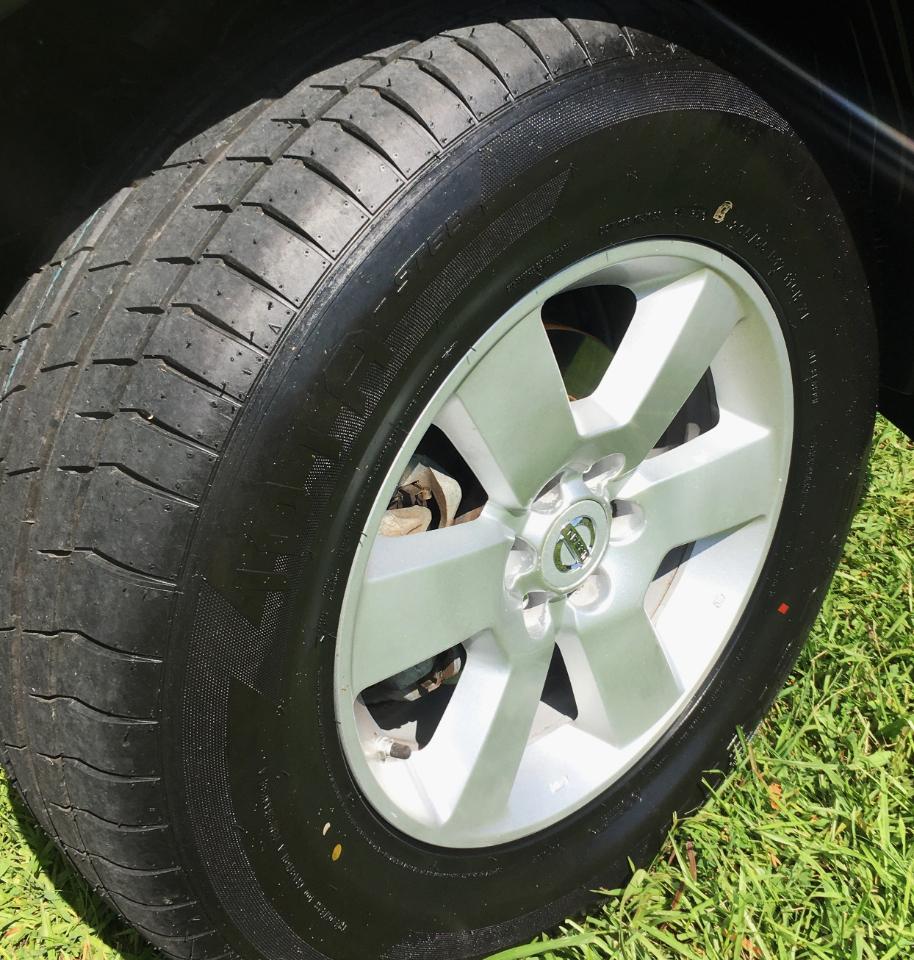Nissan Pathfinder 2WD 4dr V6 SV 2012