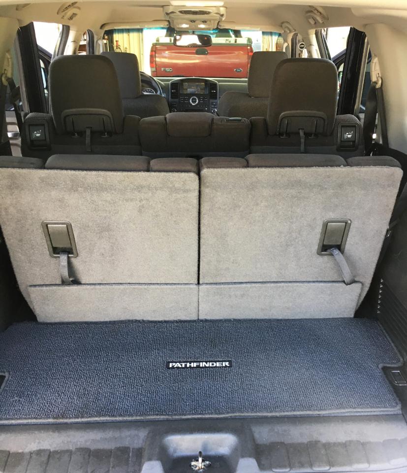 Nissan Pathfinder 2WD 4dr V6 SV 2012