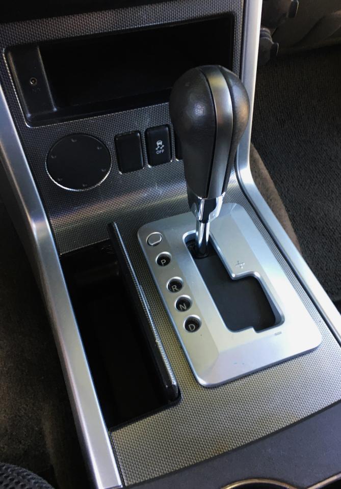 Nissan Pathfinder 2WD 4dr V6 SV 2012