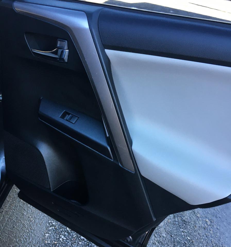 Toyota RAV4 Hybrid AWD 4dr XLE (Natl) 2016