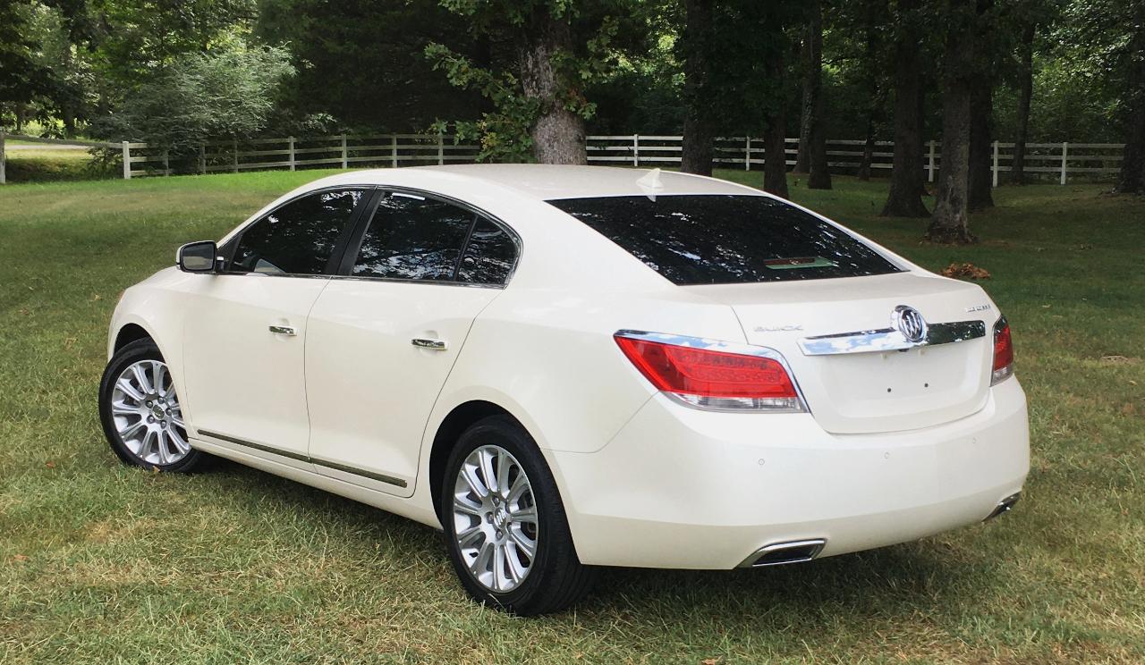 Buick LaCrosse 4dr Sdn Premium 1 FWD 2013