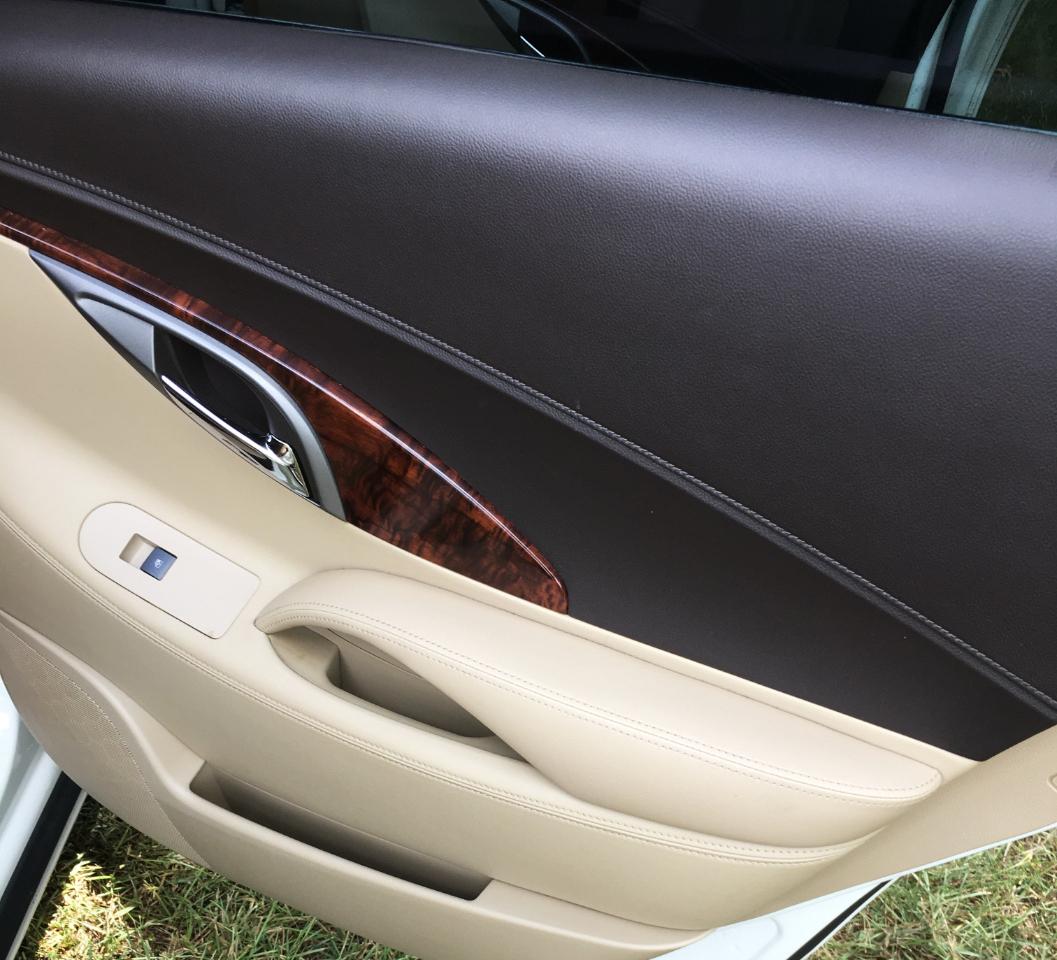 Buick LaCrosse 4dr Sdn Premium 1 FWD 2013