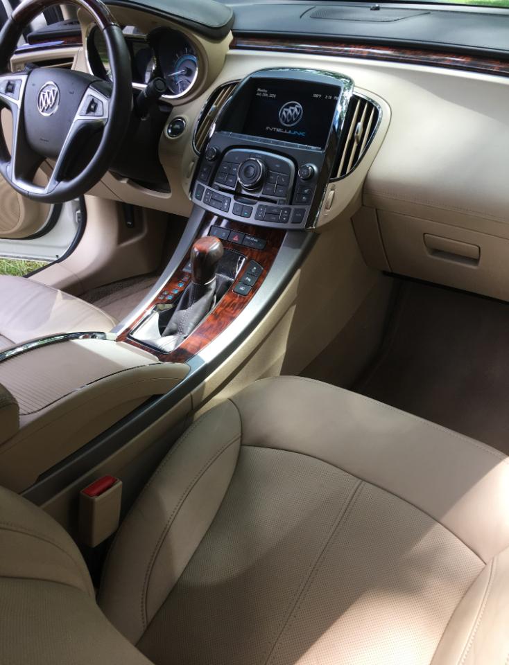 Buick LaCrosse 4dr Sdn Premium 1 FWD 2013