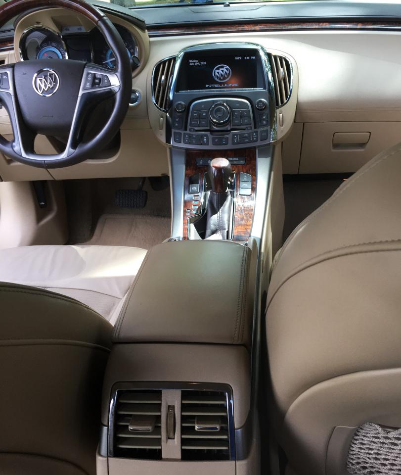 Buick LaCrosse 4dr Sdn Premium 1 FWD 2013