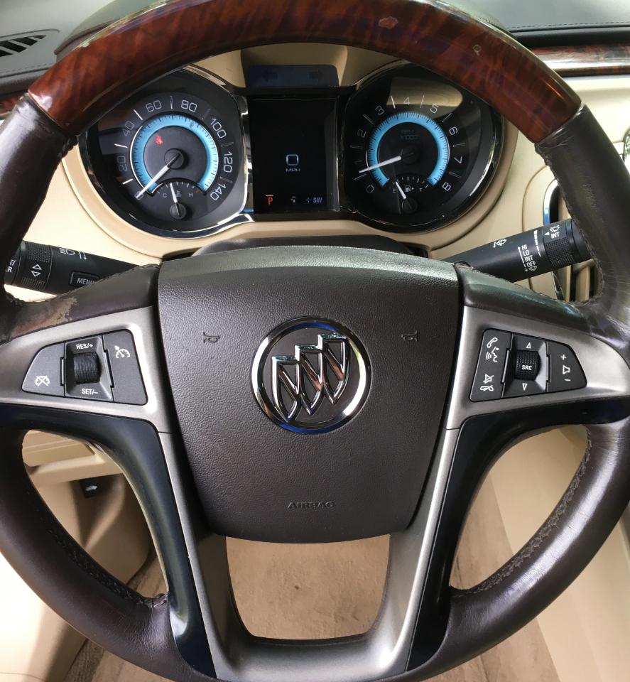 Buick LaCrosse 4dr Sdn Premium 1 FWD 2013