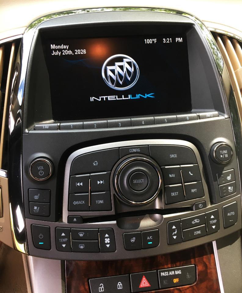 Buick LaCrosse 4dr Sdn Premium 1 FWD 2013