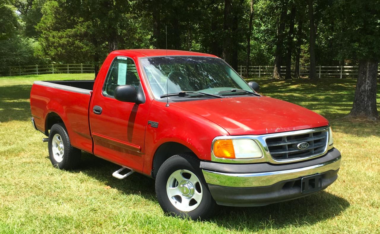 Ford F-150 Heritage Reg Cab 120" XLT 2004