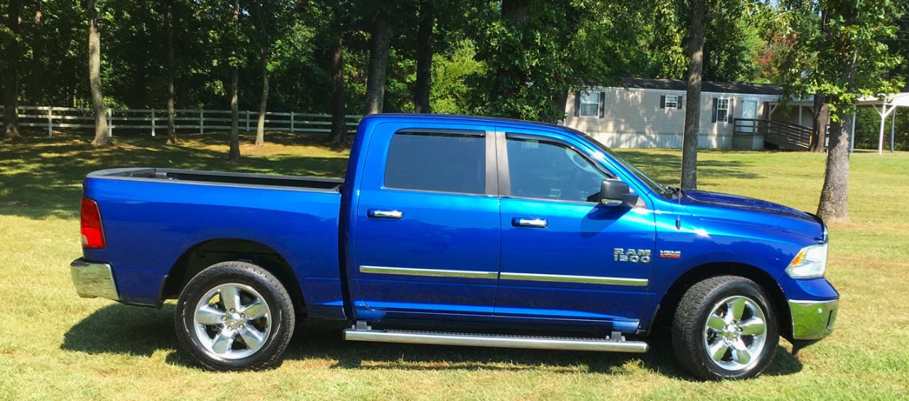 RAM 1500 4WD Crew Cab 140.5" Big Horn 2016