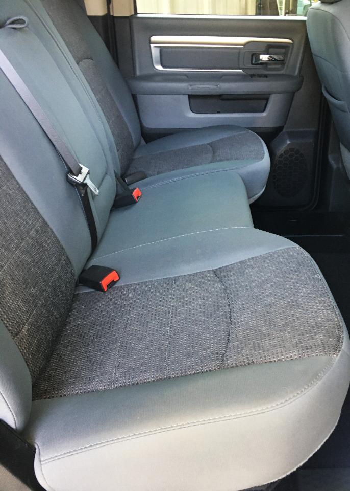 RAM 1500 4WD Crew Cab 140.5" Big Horn 2016