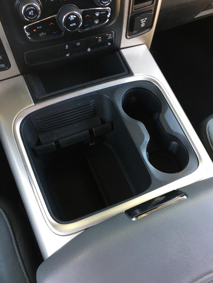 RAM 1500 4WD Crew Cab 140.5" Big Horn 2016