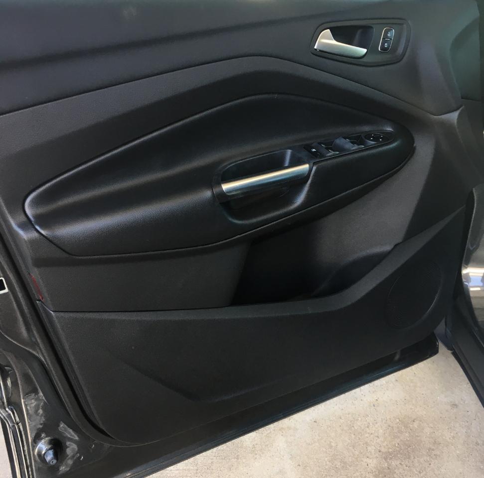 Ford Escape SEL 4WD 2018