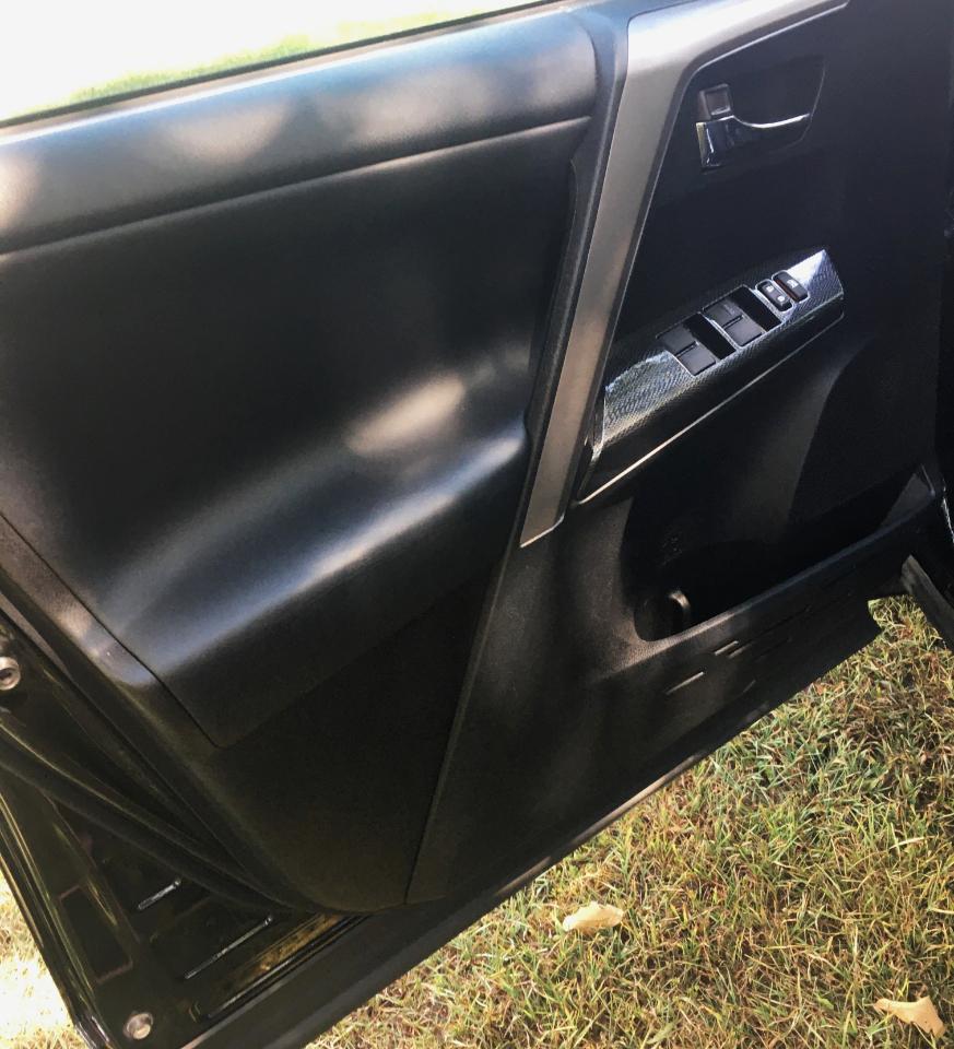 Toyota RAV4 Adventure AWD (Natl) 2018