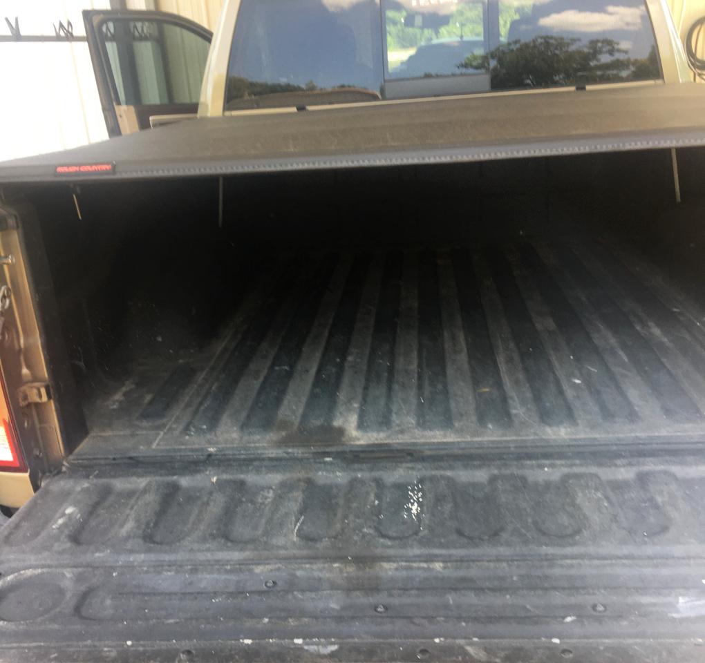 RAM 1500 4WD Crew Cab 140.5" Big Horn 2015