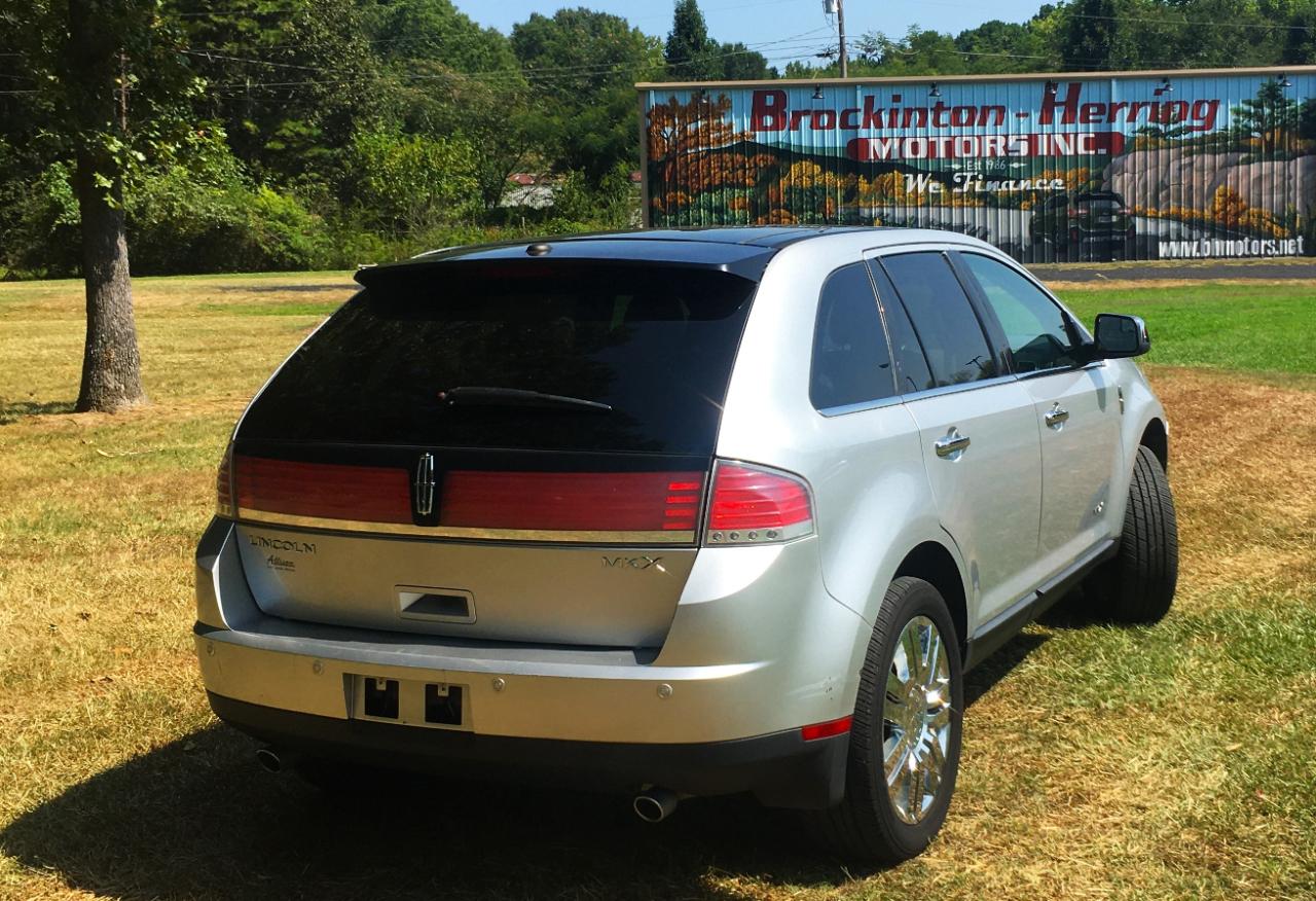 Lincoln MKX FWD 4dr 2010
