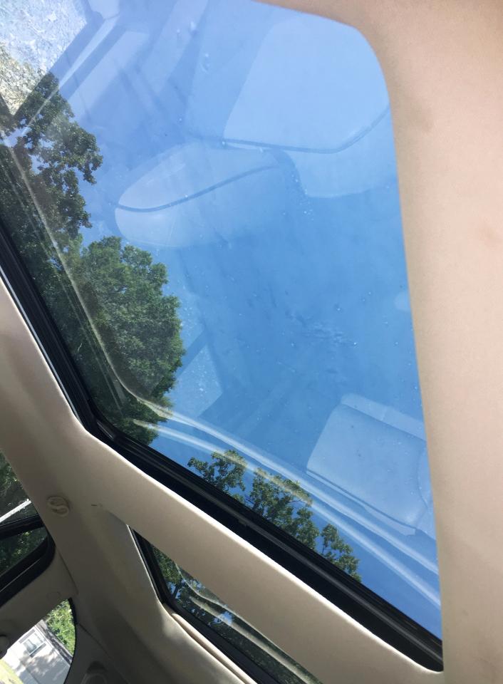 Lincoln MKX FWD 4dr 2010