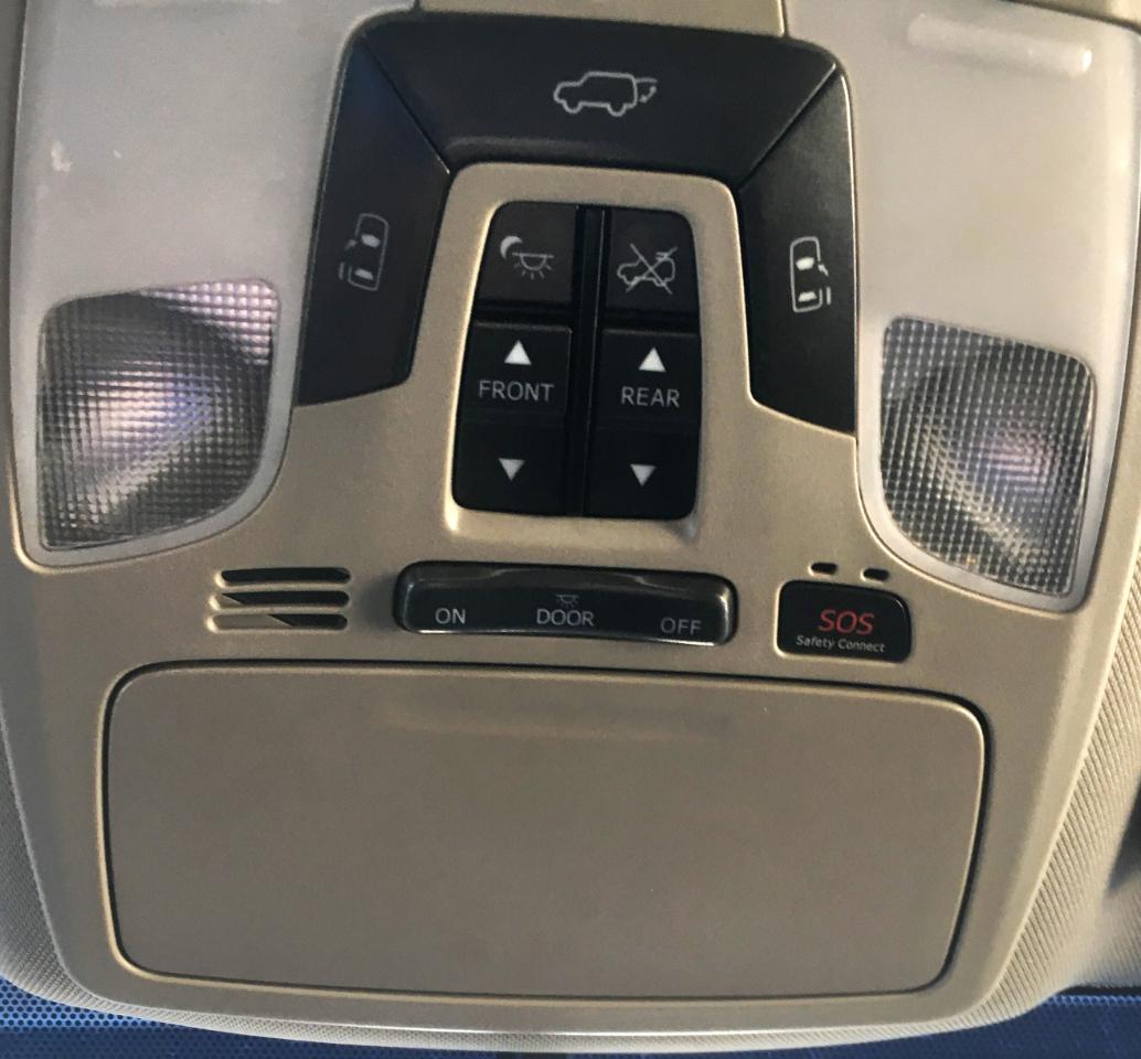Toyota Sienna 5dr 8-Pass Van XLE Premium FWD (Natl) 2015