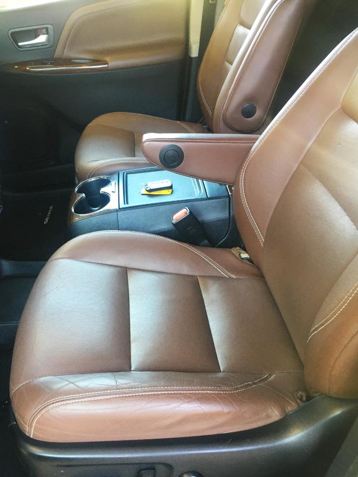 Toyota Sienna 5dr 8-Pass Van XLE Premium FWD (Natl) 2015