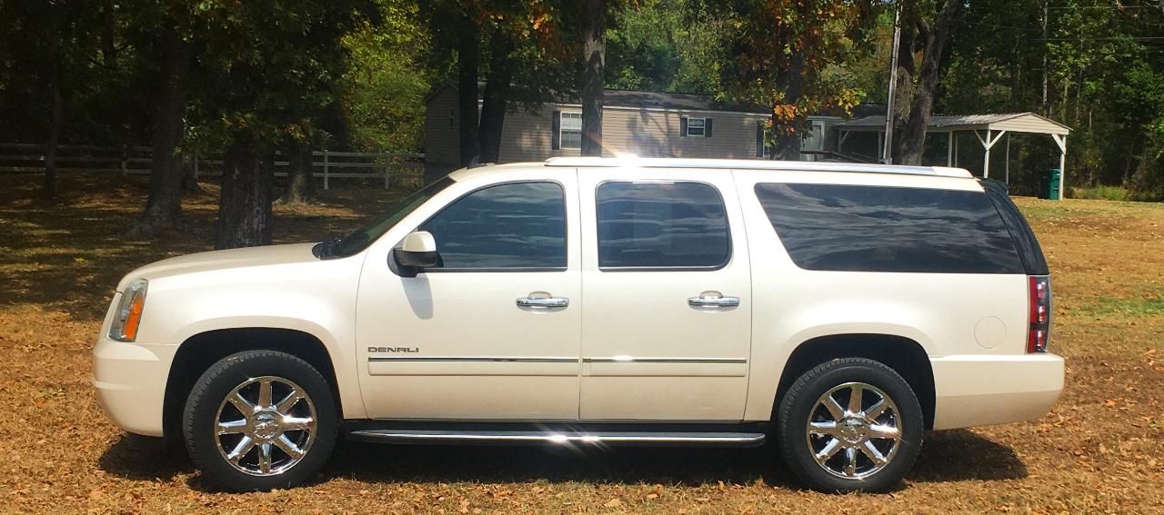 GMC Yukon XL 2WD 4dr 1500 Denali 2012