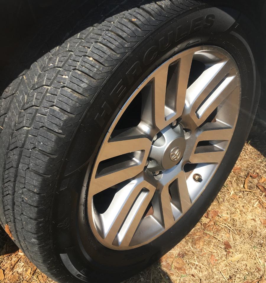 Toyota 4Runner RWD 4dr V6 Limited (Natl) 2012