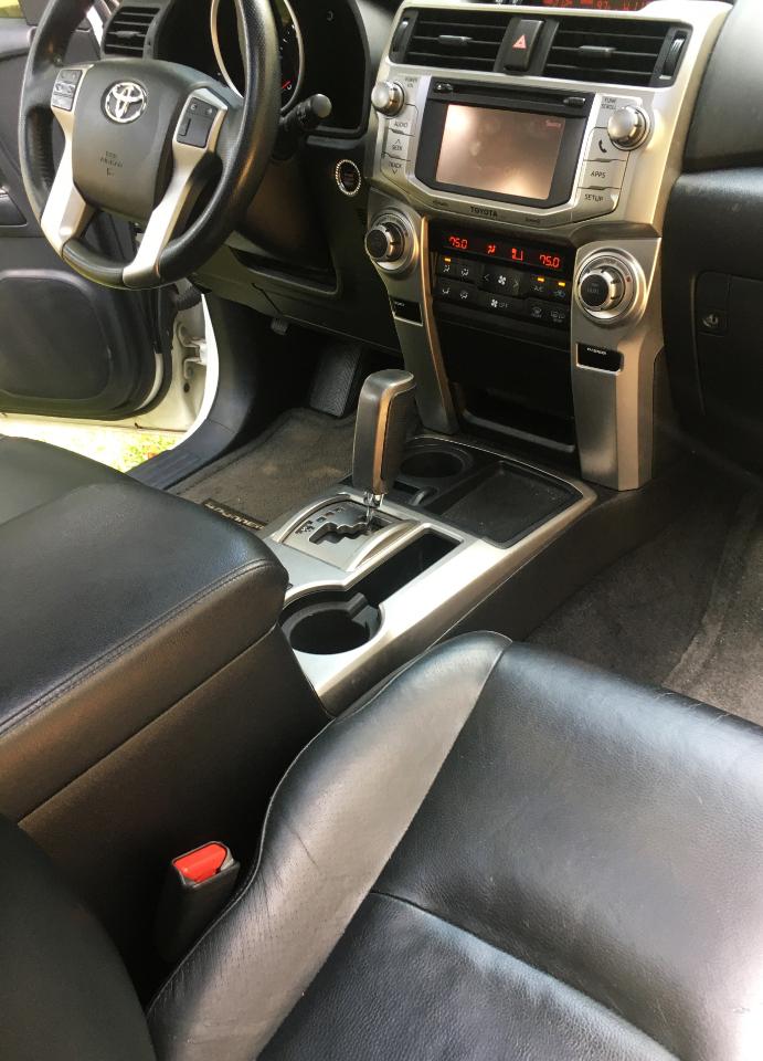 Toyota 4Runner RWD 4dr V6 Limited (Natl) 2012