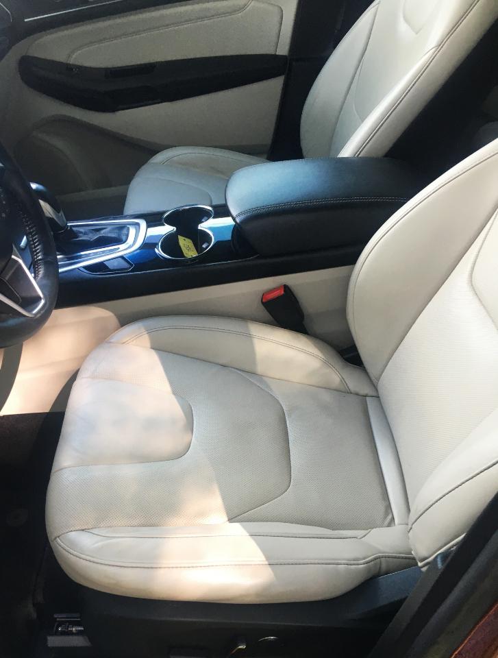 Ford Edge 4dr Titanium AWD 2016