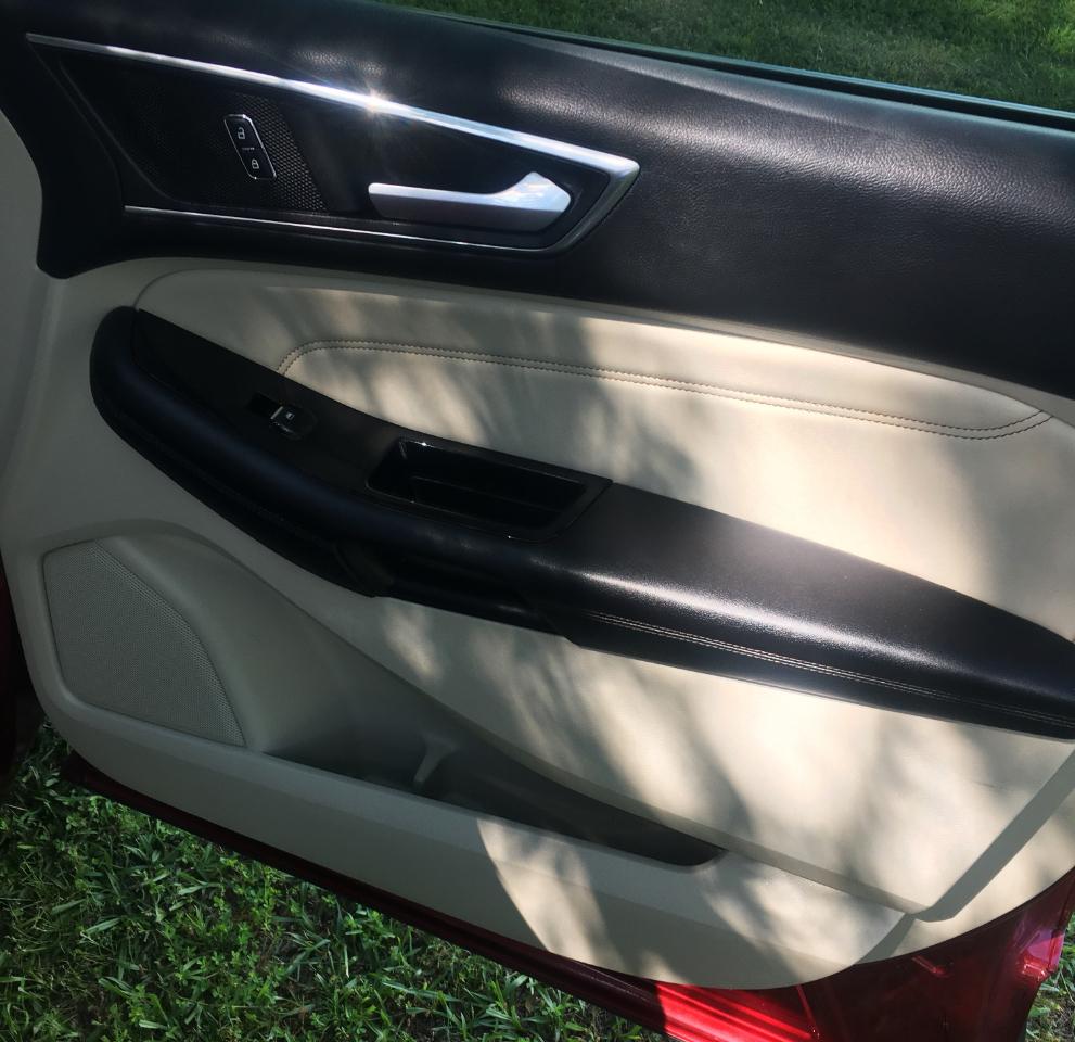 Ford Edge 4dr Titanium AWD 2016