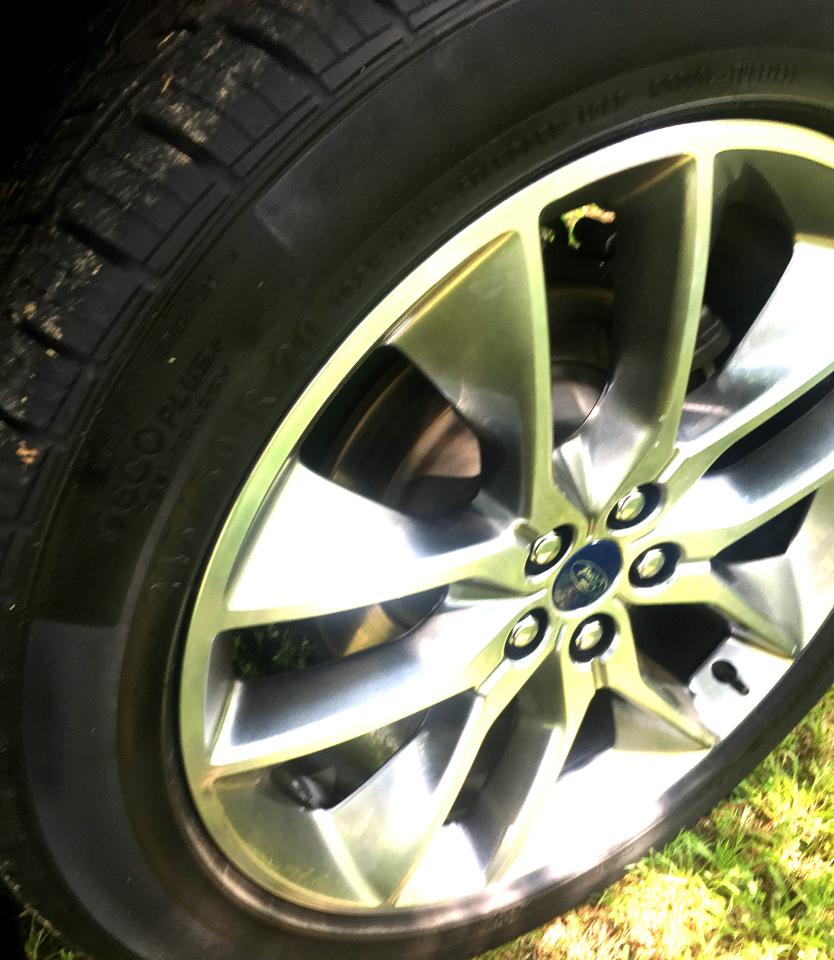 Ford Edge 4dr Titanium AWD 2016