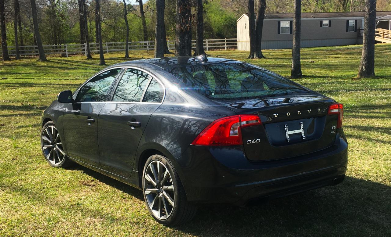 Volvo S60 2015.5 4dr Sdn T5 Platinum AWD 2015